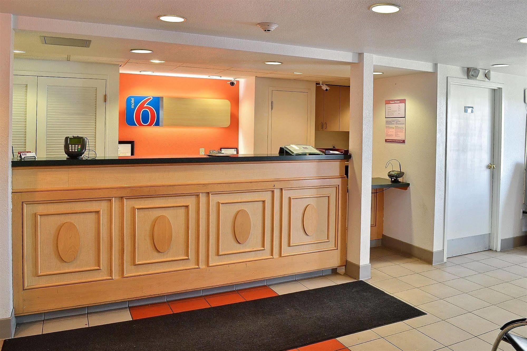 Motel 6-Billings, Mt - North Eksteriør billede